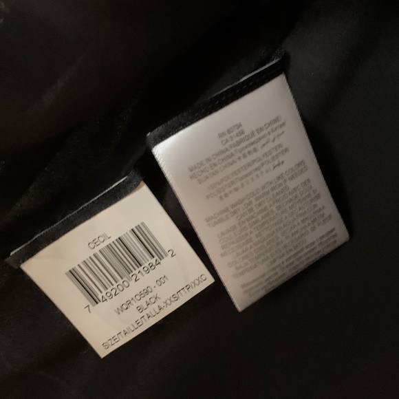 BCBGMaxAzria Black Sleeveless Assymetrical Blouse, Size XXS - Picture 6 of 6